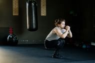 Jump squats train the thigh and glute muscles. (Image via Pexels/Ivan Samkov)